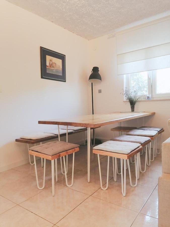 House For Rent Paola Villa ราชานาส ภายนอก รูปภาพ